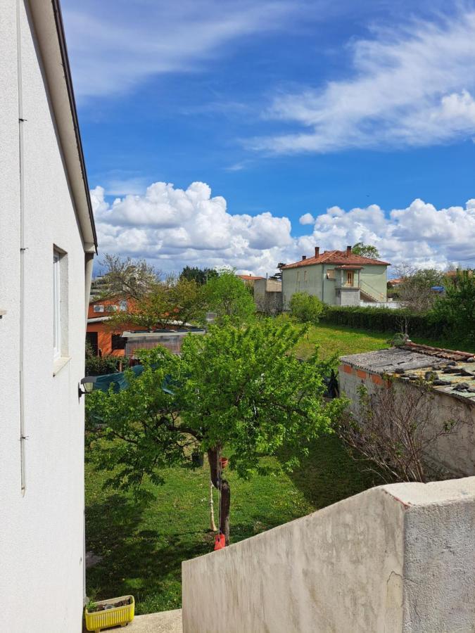 Pensjonat Sobe Anja Brtonigla Zewnętrze zdjęcie